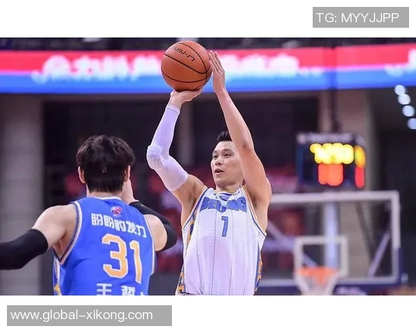 林书豪盛赞鲍威尔努力精神期待他在赛场上取得更大成功