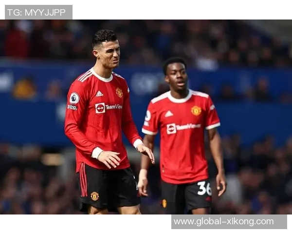 沃诺克幽默回应曼联困境愿意无偿执教助球队渡过难关